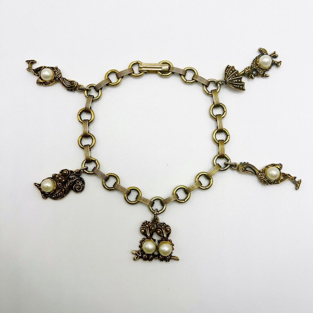 Vintage Charm Bracelet Bird Squirrel Faux Pearl Textured Engraved Gold Tone 7.5"